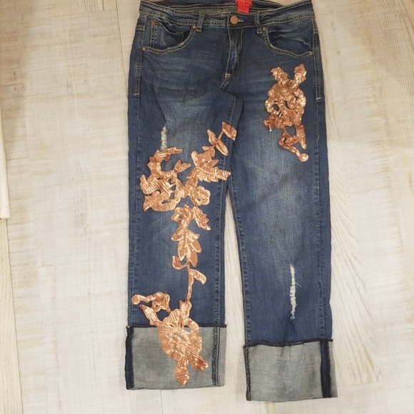 V Cristina size 10 cuffed jeans with applique bundle your order and save on ship - Picture 2 of 8